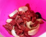 Hình bước làm 1 của món Bò xào hành tây