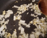 Foto del paso 1 de la receta: Macarrones con carne picada y chorizo