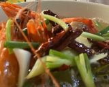 รูปขั้นตอนการทำที่ 5 ของ ต้มยำน้ำใส กุ้งกุลาดำ