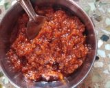A picture of step 3 of Garlic chutney.