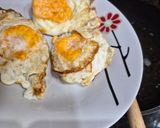 Foto langkah ke 2 dari resep Telur Ceplok Saus Tiram.