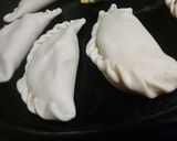 Foto del paso 5 de la receta: Empanadas de Calabaza, huevo y muzzarella