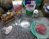Foto del paso 1 de la receta: Pancitos saborizados de salame y queso