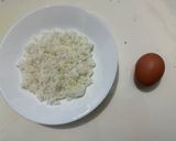 Foto langkah ke 1 dari resep Nasi Telur Aduk.