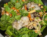 A picture of step 3 of Chicken & Shrimp Noodles.
