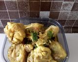Foto langkah ke 4 dari resep Ayam bumbu kuning.
