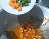 Foto langkah ke 3 dari resep Nasi Goreng Seafood.