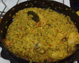 Foto del paso 4 de la receta: Arroz amarillo con pollo al disco