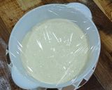 Gambar langkah 1 resipi Cekodok Filament Crab Stick Sourdough.