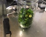 Une image de l'étape 8 de Trio de piments, tomates cerises, ail et herbes aromatiques au vinaigre.