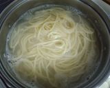 Hình bước làm 2 của món Mì ý sốt kem cheese
