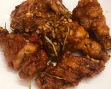 Hình bước làm 2 của món Gà chiên nước mắm chua ngọt