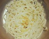 Foto langkah ke 1 dari resep Mi ayam minimalis (mpasi 1+).