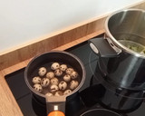 Foto del paso 1 de la receta: Alcachofas en salsa