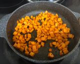 சக்கரை வல்லி கிழங்கு கரி 🍠 (Sarkaraivalli kizhangu kari Recipe in Tamil) ரெசிபி ஸ்டேப் 4 புகைப்படம்