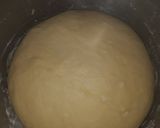 Foto del paso 3 de la receta: Medialunas saladas rellenas sin hojaldre