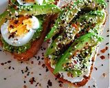 Φωτογραφία βήματος 2 της συνταγής Πρωινό με avocado 🥑