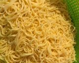 Hình bước làm 1 của món Mì xào thập cẩm