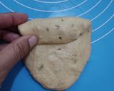 Foto langkah ke 9 dari resep Cheddar & Paprika Soft Sourdough Bread.