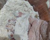 A picture of step 2 of Matar Kachori.