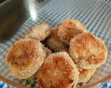 A picture of step 8 of Grilled Chicken Cutlet Sandwich.
