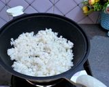 Foto langkah ke 2 dari resep Dadar Gulung Mawar  Tanpa Santan Tanpa Telur.