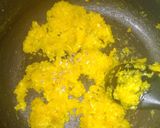 A picture of step 5 of Mango flavour coconut burfi.