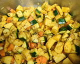 Foto del paso 3 de la receta: Lentejas al curry con verduras y manzana en olla a presión