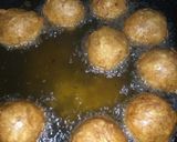 Foto langkah ke 3 dari resep Bakso goreng berongga.