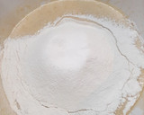 Foto del paso 1 de la receta: Torta esponjosa de banana "Fácil y rápida"