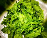 Foto del paso 1 de la receta: EMPANADA DE 🥬ESPINACA🥬 Y 🌽CHOCLO🌽