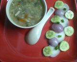 A picture of step 2 of Healthy egg chicken soup.