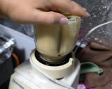 Foto del paso 7 de la receta: Cóctel: Lúcurrina Sour 🍹