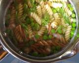 Chicken & Bacon, Pasta Carbonara recipe step 3 photo