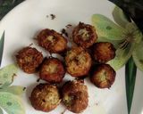 A picture of step 2 of Lauki kofta curry with brown rice.
