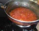 A picture of step 1 of Hyderabadi tamator ki chutney.