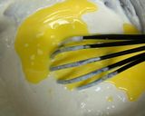 A picture of step 2 of Pancakes.