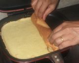 Foto langkah ke 8 dari resep Lapis Legit Roll Teflon Happycall Ekonomis (6 telur).