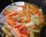 Foto langkah ke 3 dari resep Acar Kuning Wortel dan Ketimun.