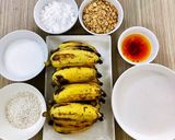 Hình bước làm 1 của món Chuối Hấp Nước Cốt Dừa