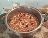 Foto del paso 4 de la receta: Torta de cocoa y yogur con canela, frutos secos