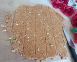 A picture of step 6 of Til aur Gurr ki chikki.