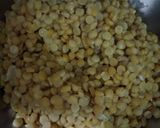 A picture of step 1 of Daal Chicken.