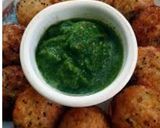 A picture of step 5 of Rava Appe.