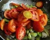 A picture of step 1 of Kathiyawadi Kaju Lehsan Sabji.