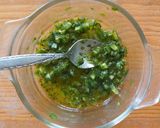 Foto del paso 2 de la receta: Salmón en marinada de chile jalapeño