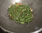 Foto langkah ke 3 dari resep Oseng Tempe & Kacang Panjang.