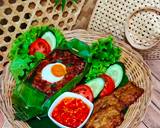 Cara Membuat Nasi Bakar Beras Merah Sambal Tongkol Suwir Pedas Telur Asin 12