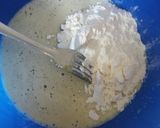 Foto langkah ke 3 dari resep Bolu pisang kukus no mixer, irit dan mudah.