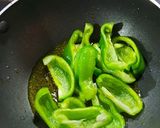 ગાજર,મૂળા અને મરચાં નું અથાણું (Gajar Mooli Marcha Athanu Recipe In Gujarati) રેસીપી સ્ટેપ1ફોટો